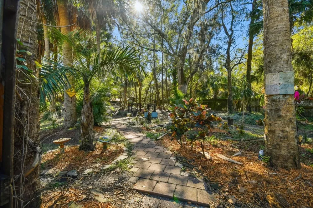 10901 MCMULLEN LOOP Riverview, FL 33569
