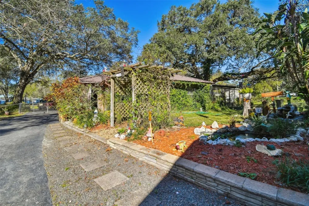 10901 MCMULLEN LOOP Riverview, FL 33569
