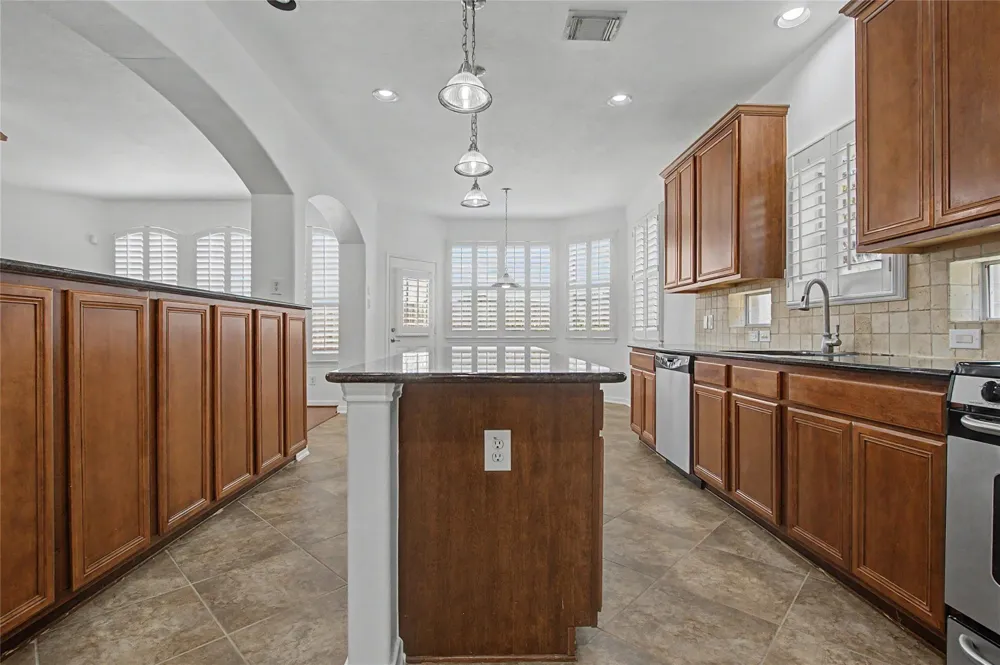 4114 Ferro Street Stafford, TX 77477