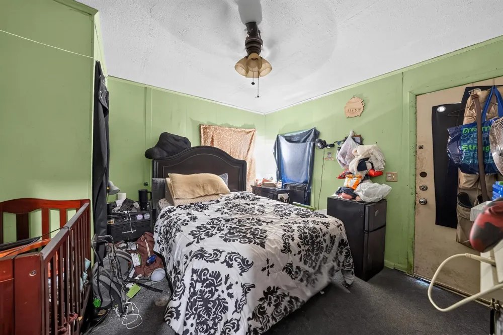 105 S Broadway Street Thorndale, TX 76577