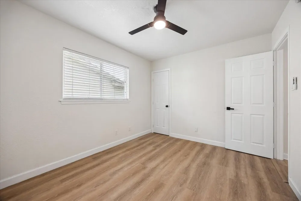 5203 Gladstone Drive Austin, TX 78723