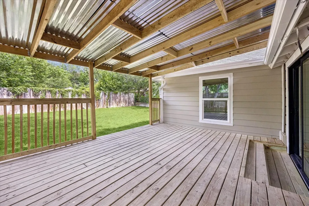 5203 Gladstone Drive Austin, TX 78723