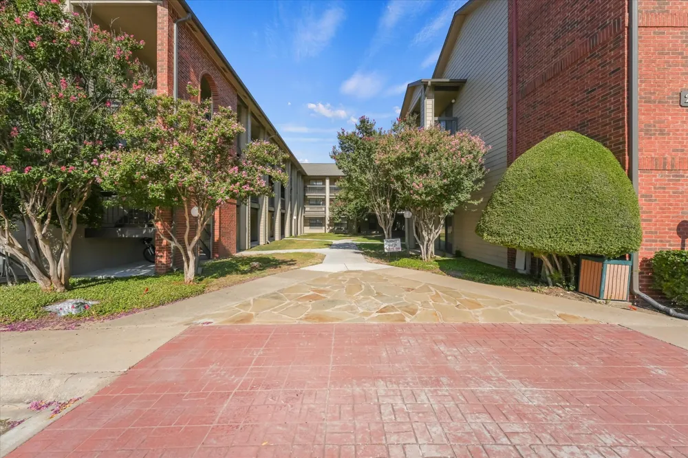218 Texas Boulevard #306 Denton, TX 76201