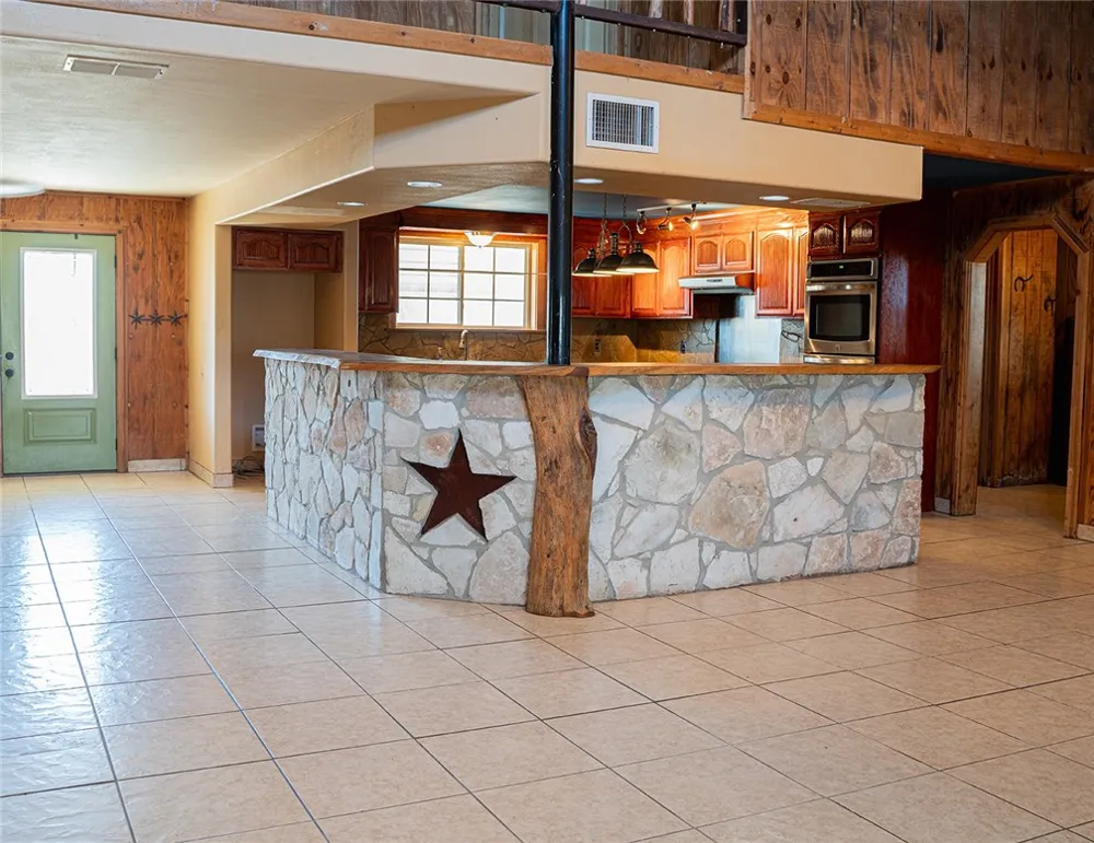 571 FM 799 George West, TX 78022