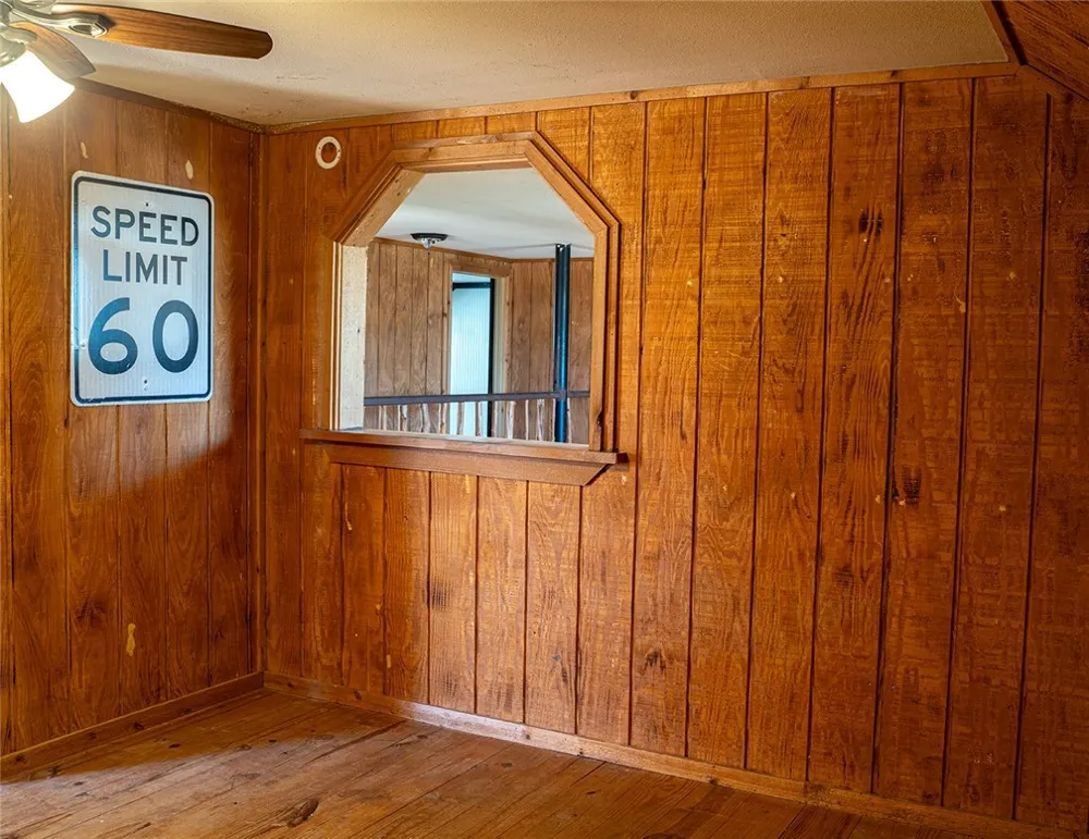 571 FM 799 George West, TX 78022