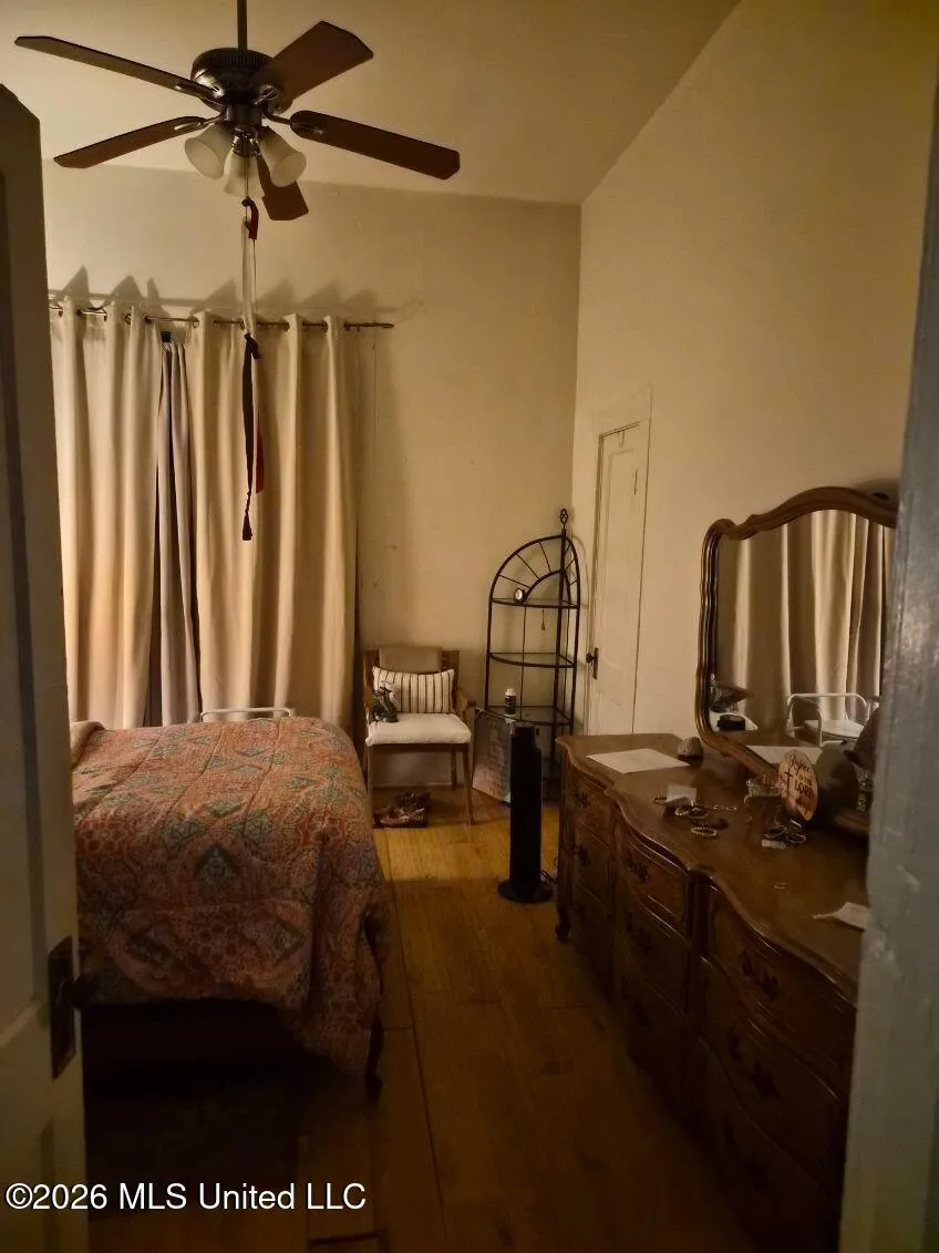 414 Monroe Street Yazoo City, MS 39194
