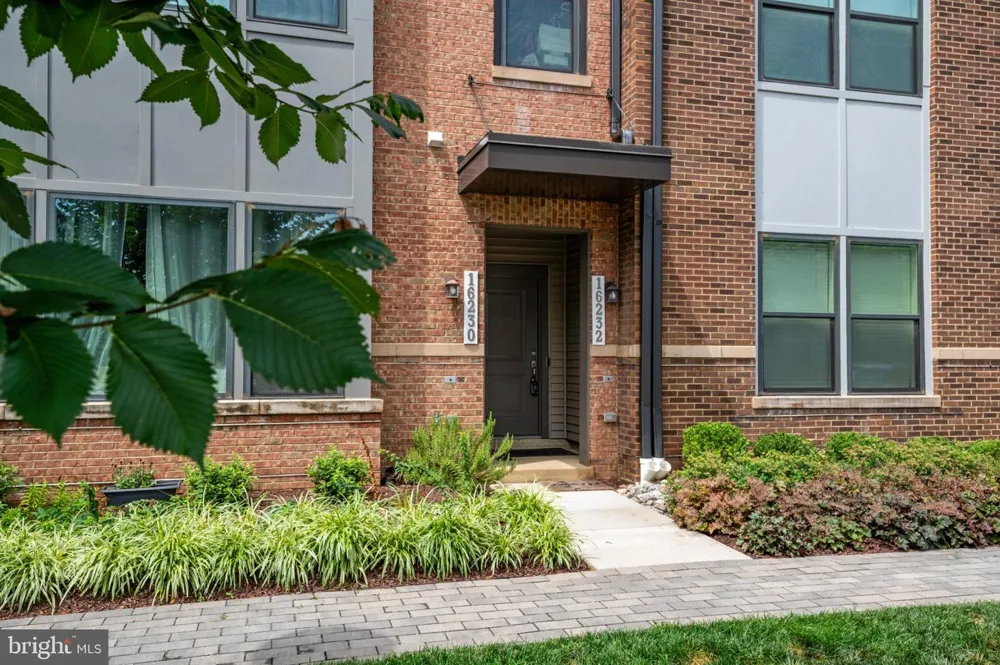 16232 CONNORS WAY #50 Rockville, MD 20855