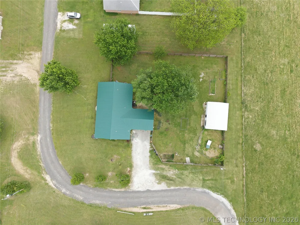 951 Alberty Lane Westville, OK 74965