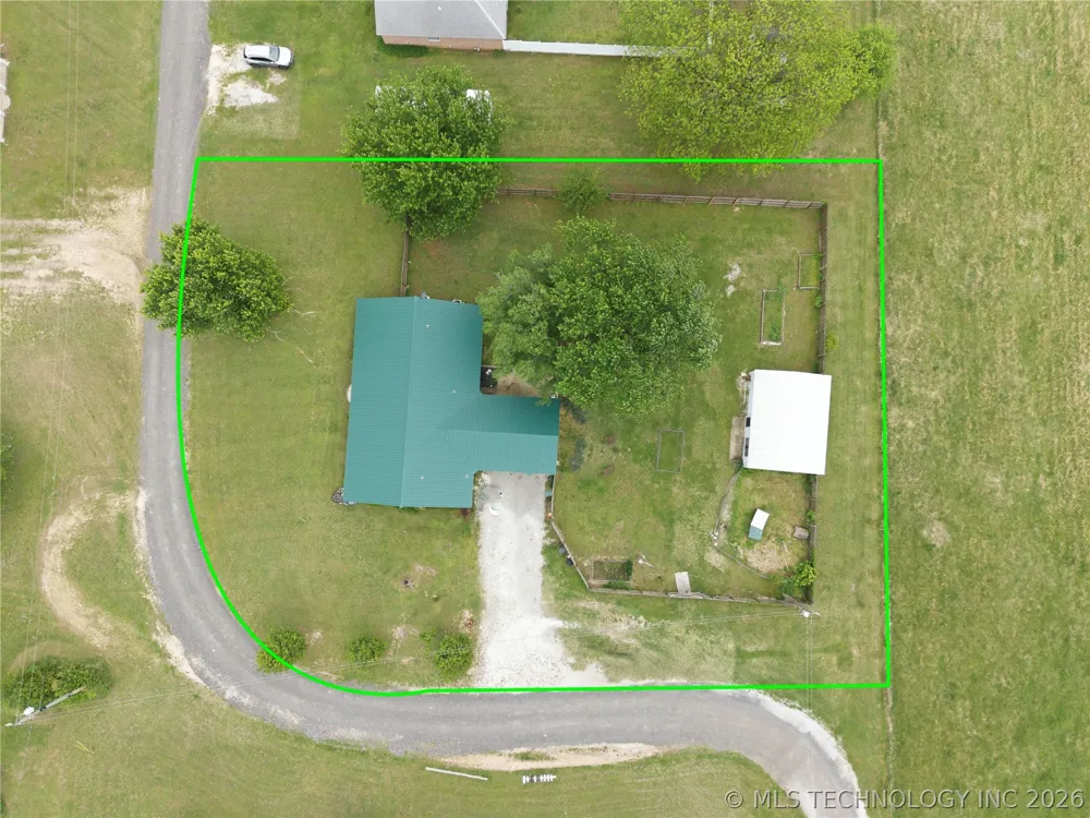 951 Alberty Lane Westville, OK 74965
