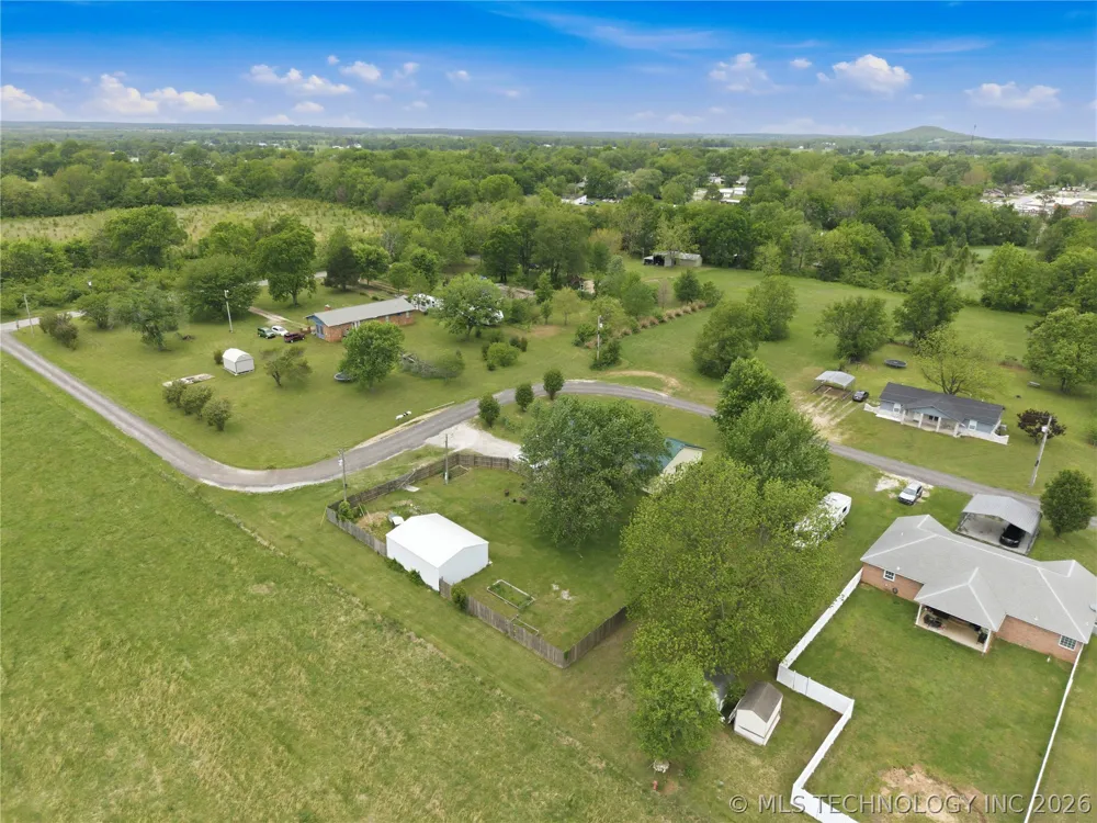 951 Alberty Lane Westville, OK 74965