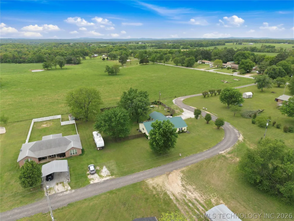 951 Alberty Lane Westville, OK 74965