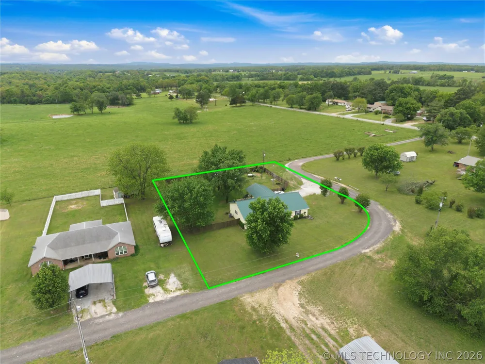 951 Alberty Lane Westville, OK 74965