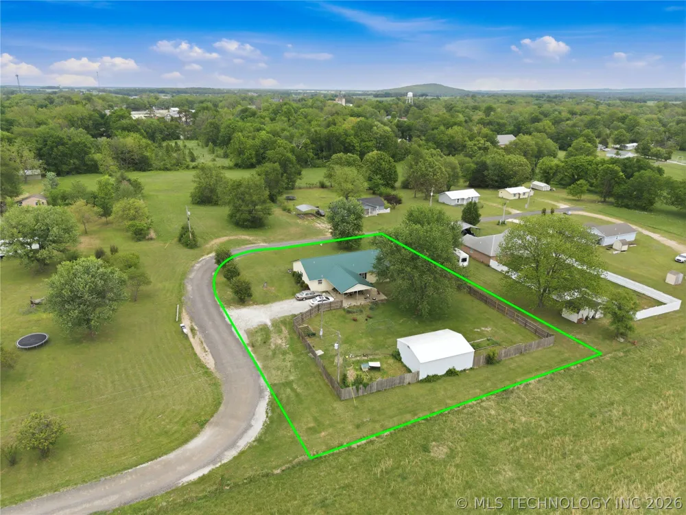 951 Alberty Lane Westville, OK 74965