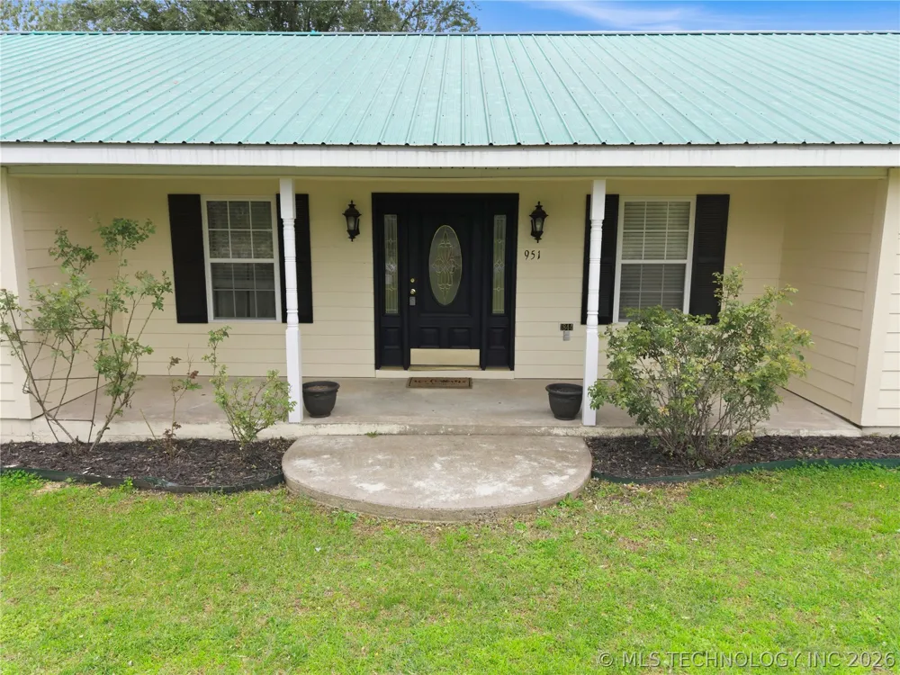 951 Alberty Lane Westville, OK 74965