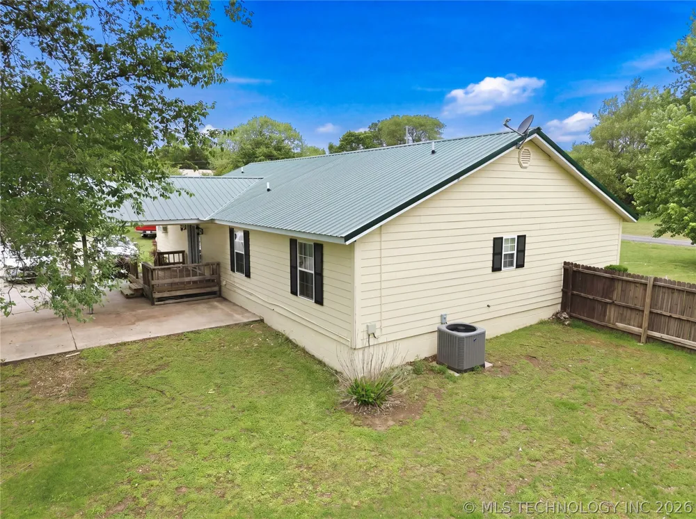 951 Alberty Lane Westville, OK 74965
