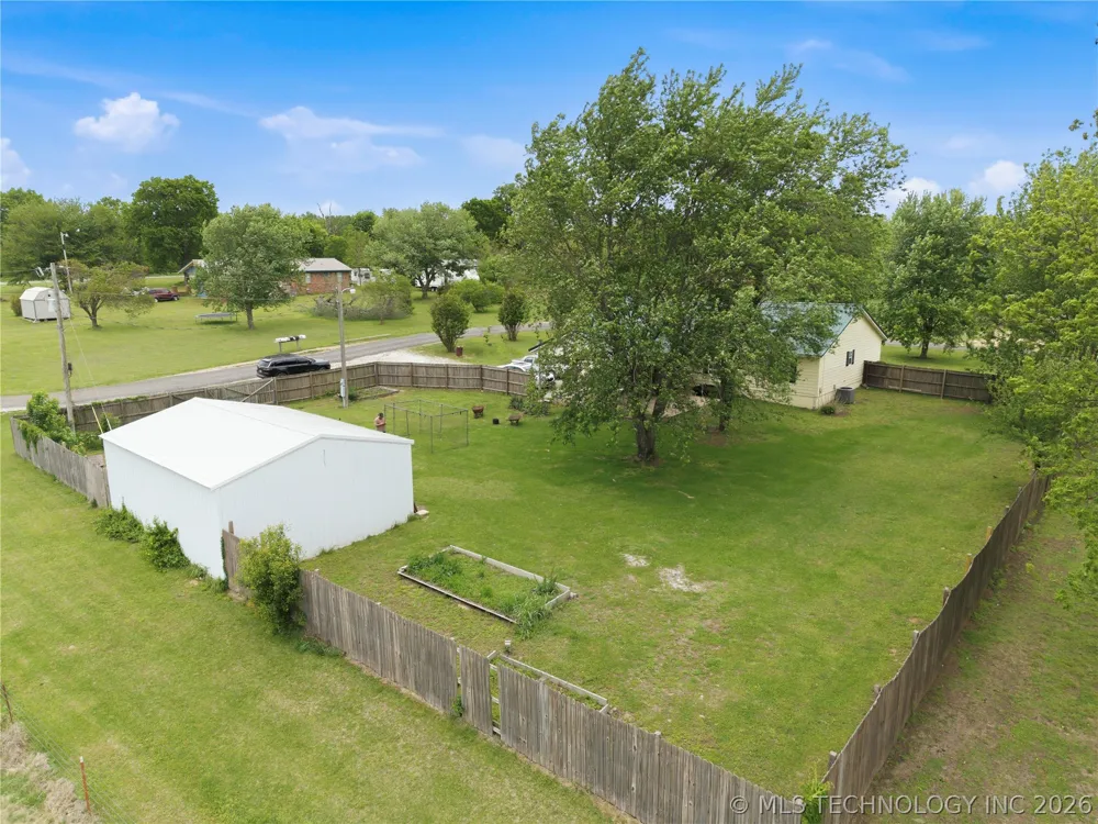 951 Alberty Lane Westville, OK 74965