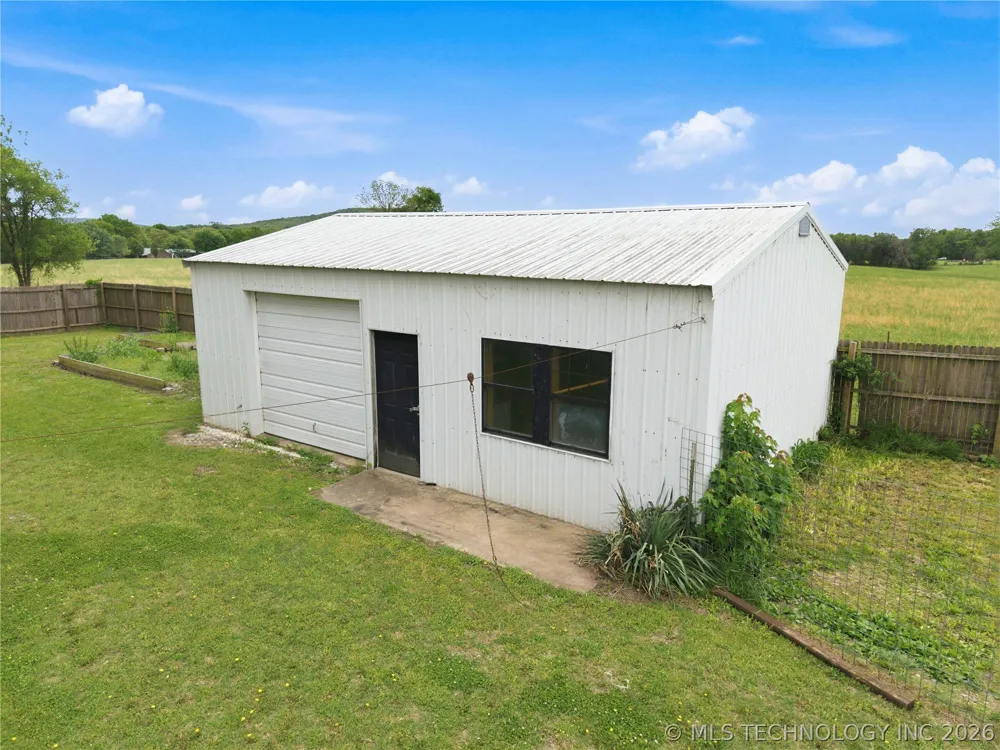 951 Alberty Lane Westville, OK 74965