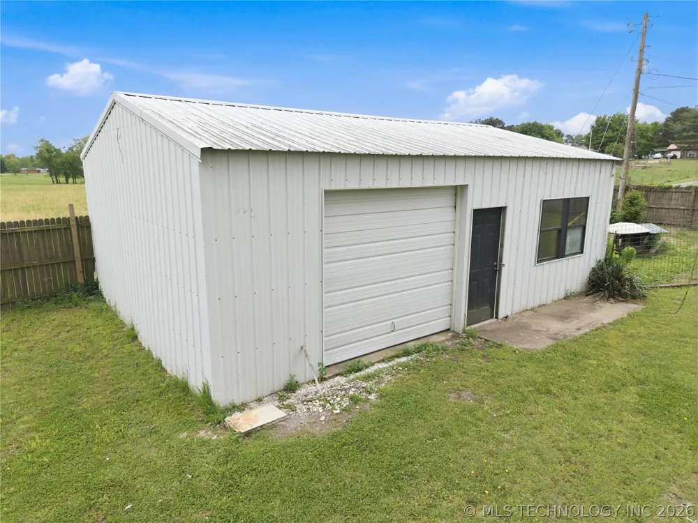 951 Alberty Lane Westville, OK 74965