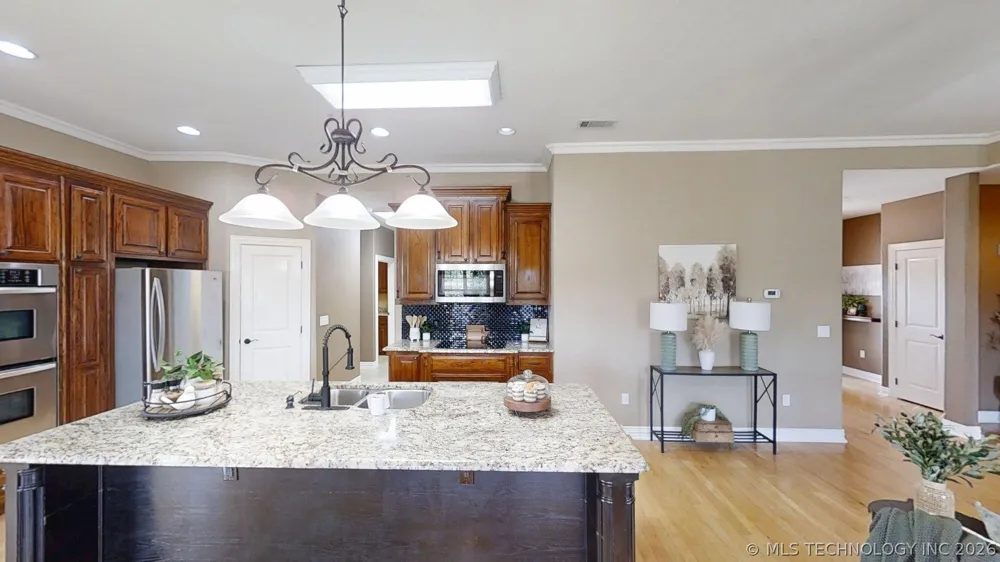 401 Wandering Way Ardmore, OK 73401