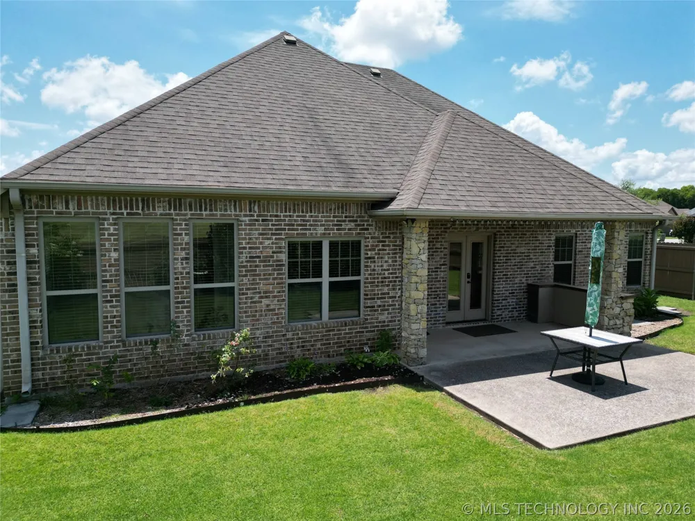 401 Wandering Way Ardmore, OK 73401