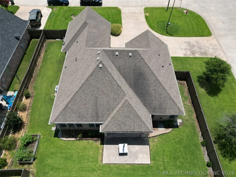 401 Wandering Way Ardmore, OK 73401