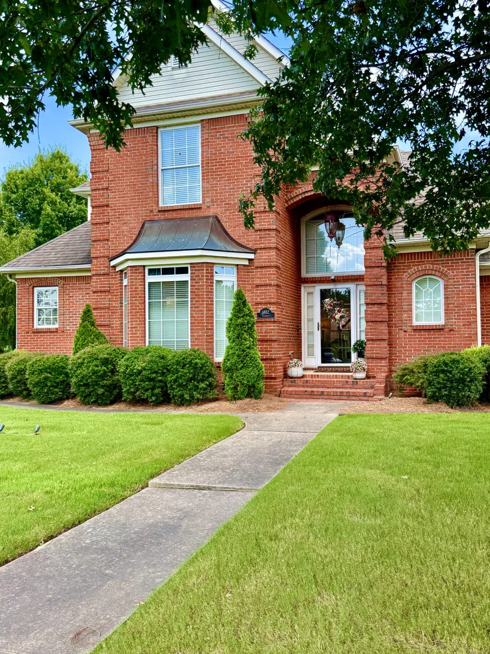 1852 Fairway Dr Dyersburg, TN 38024