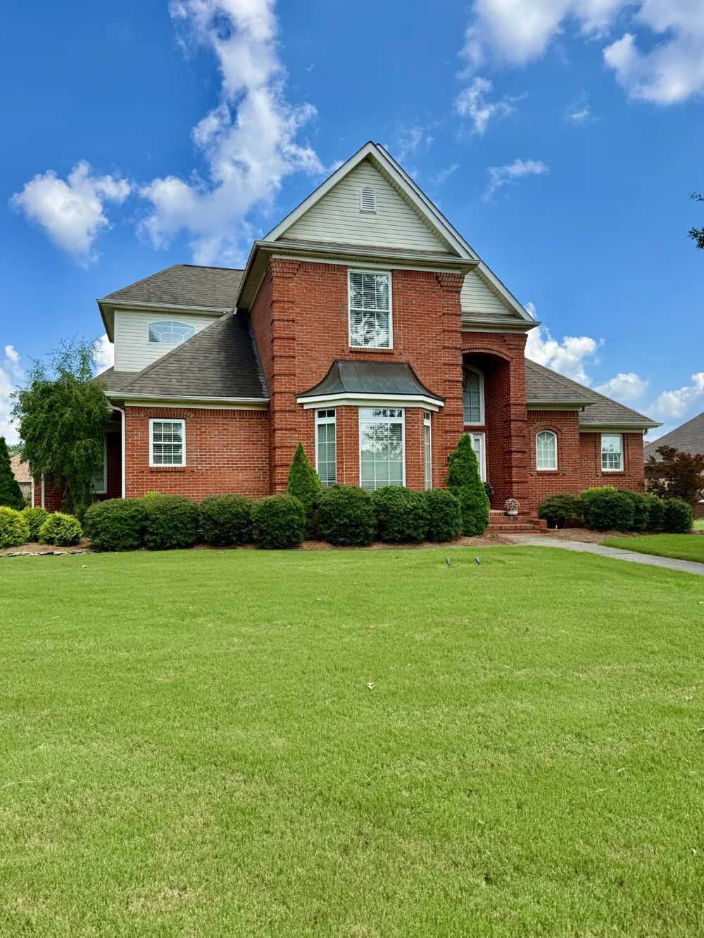 1852 Fairway Dr Dyersburg, TN 38024