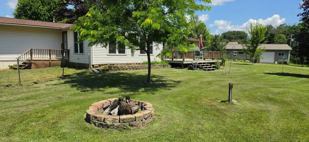 1503 Claudia Avenue La Crescent, MN 55947