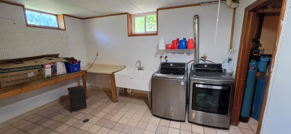 1503 Claudia Avenue La Crescent, MN 55947