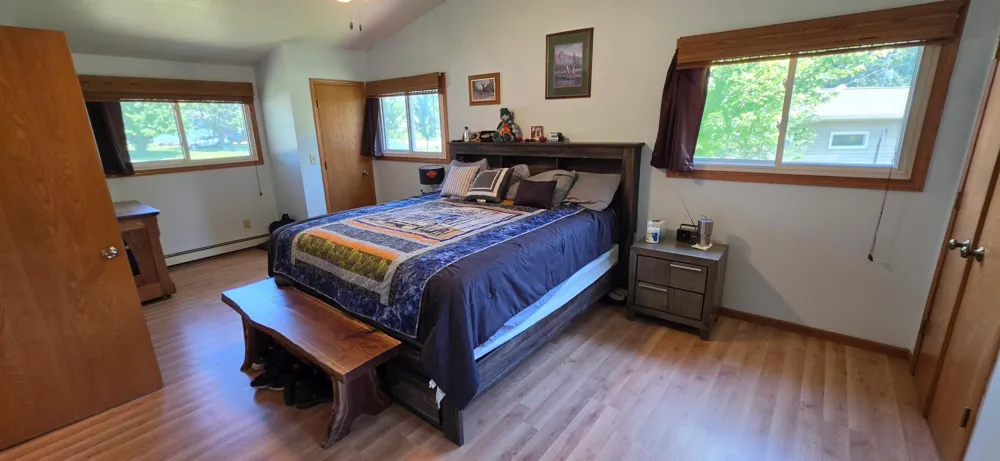 1503 Claudia Avenue La Crescent, MN 55947