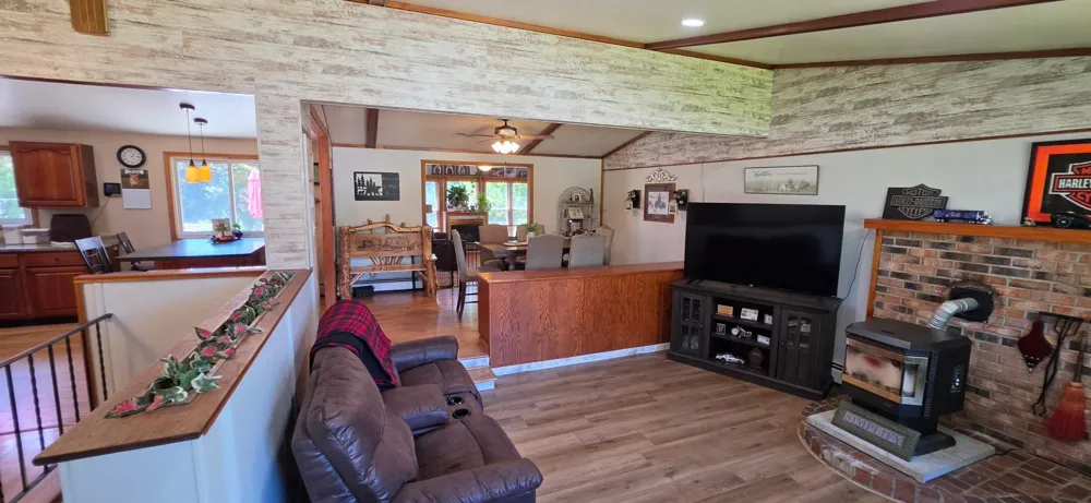 1503 Claudia Avenue La Crescent, MN 55947