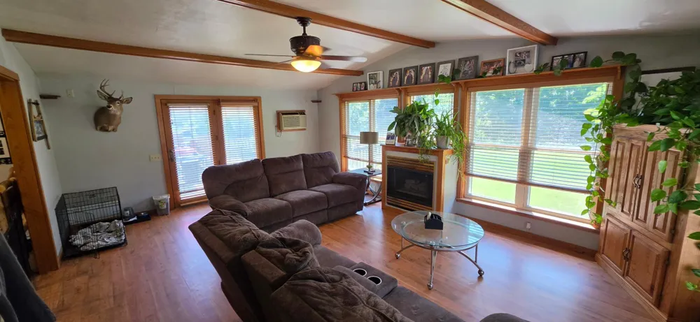 1503 Claudia Avenue La Crescent, MN 55947