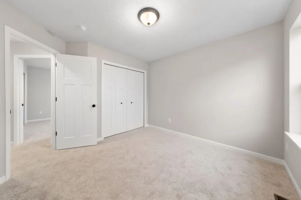 10370 Birchwood Circle Victoria, MN 55318