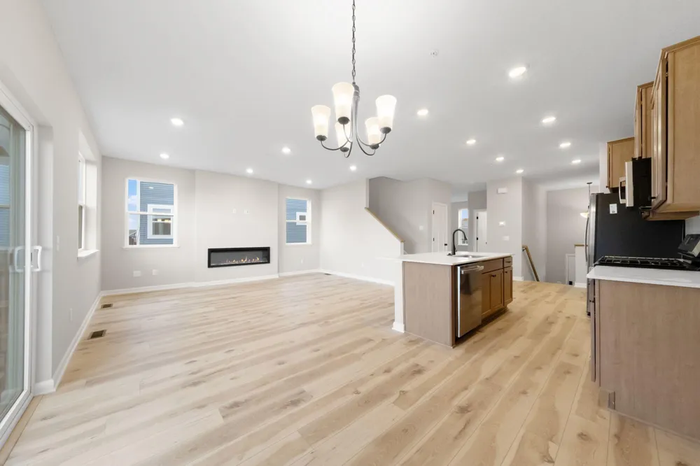 10370 Birchwood Circle Victoria, MN 55318