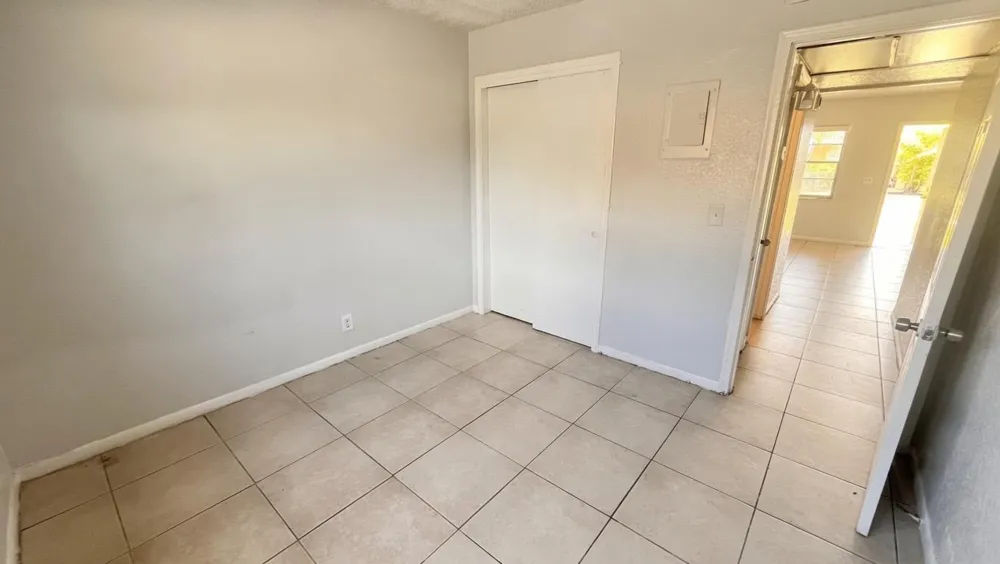 200 Croton Avenue #111 Lantana, FL 33462