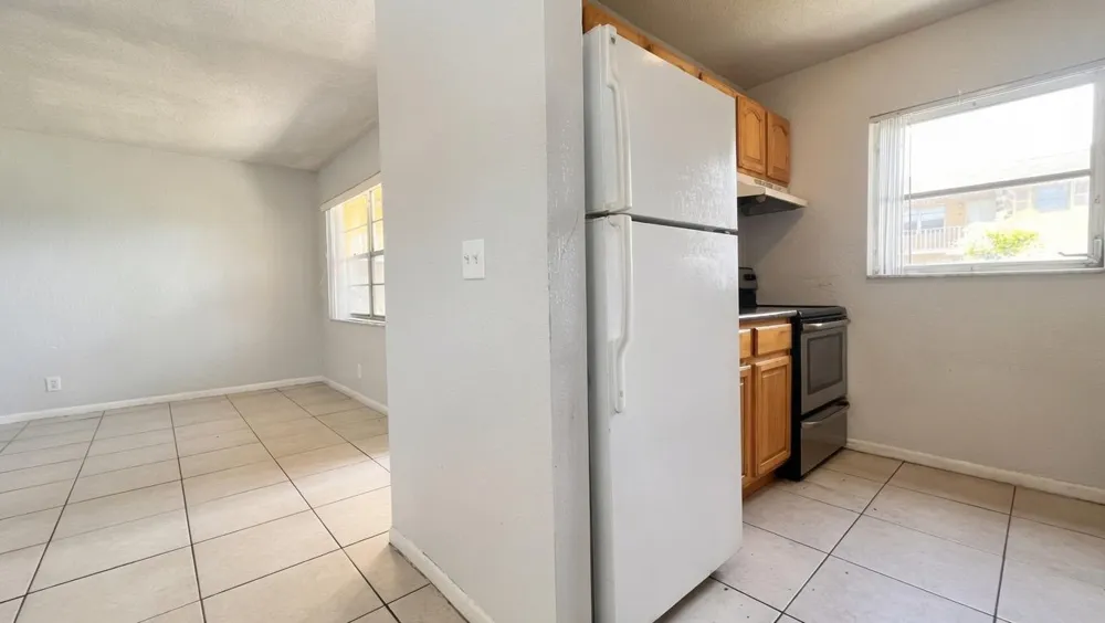 200 Croton Avenue #111 Lantana, FL 33462