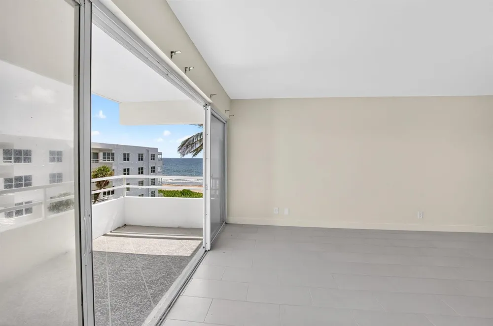 2701 S Ocean Boulevard #47 Highland Beach, FL 33487