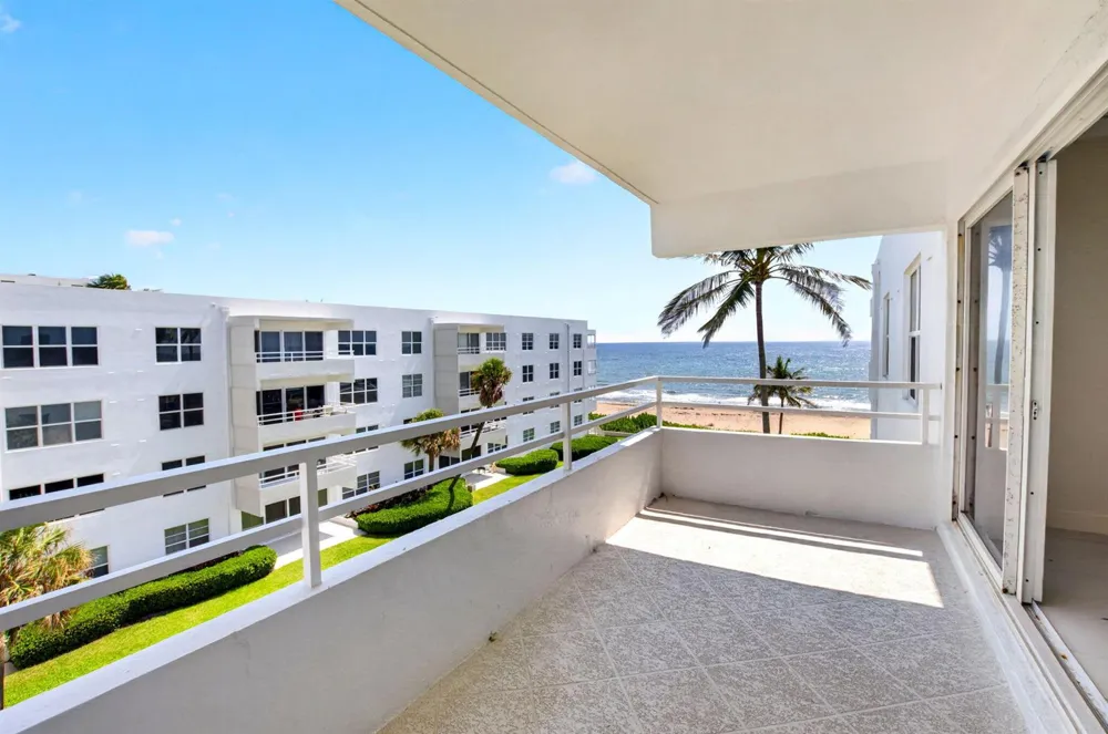 2701 S Ocean Boulevard #47 Highland Beach, FL 33487