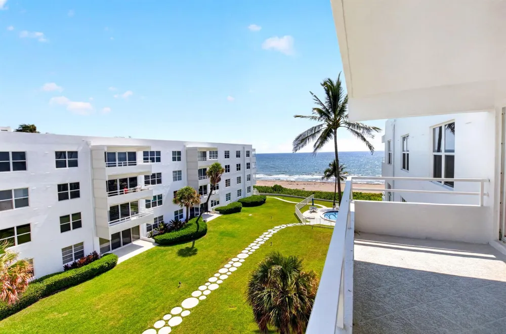 2701 S Ocean Boulevard #47 Highland Beach, FL 33487