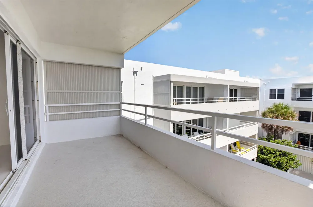 2701 S Ocean Boulevard #47 Highland Beach, FL 33487