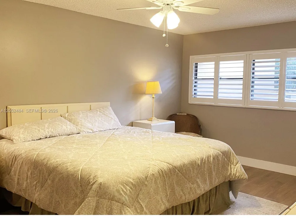 437 Prestwick Ln Palm Beach Gardens, FL 33418