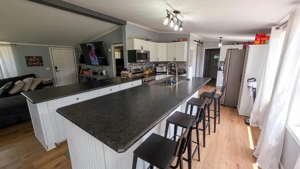 7997 Folks Road Hanover Township, MI 49241