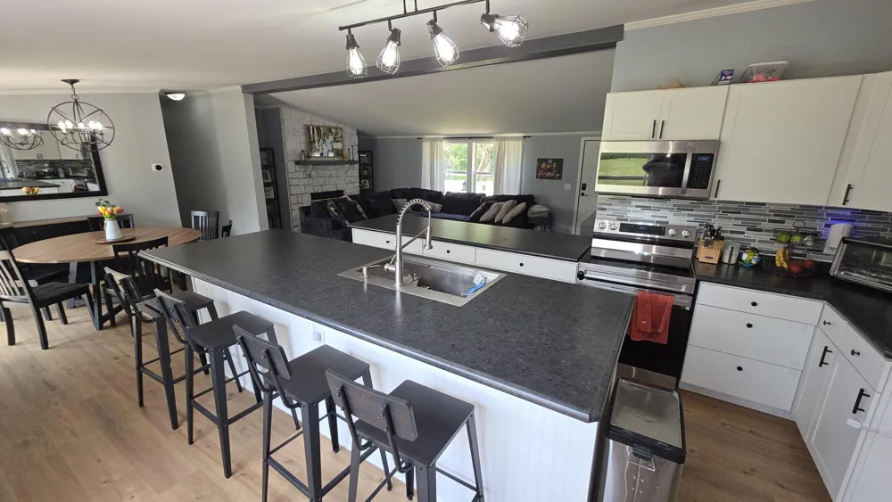 7997 Folks Road Hanover Township, MI 49241