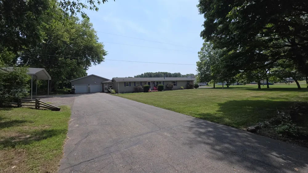 7997 Folks Road Hanover Township, MI 49241