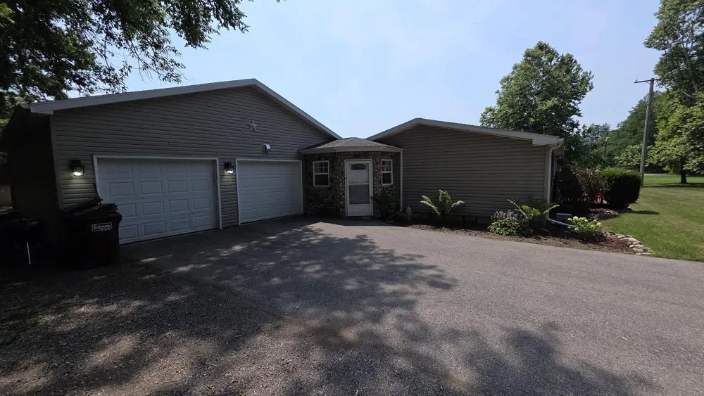 7997 Folks Road Hanover Township, MI 49241
