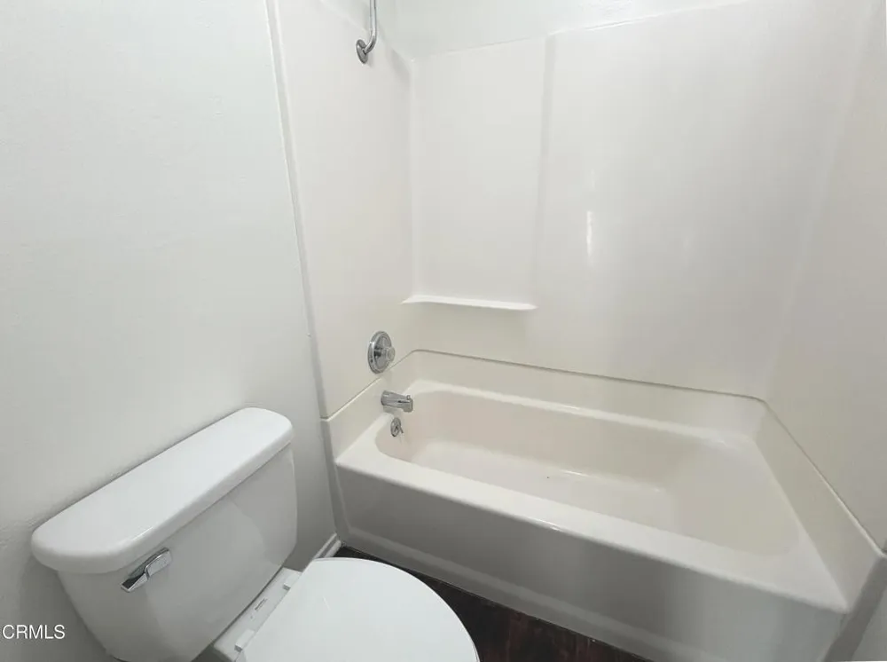 2304 Miramar Walk Oxnard, CA 93035