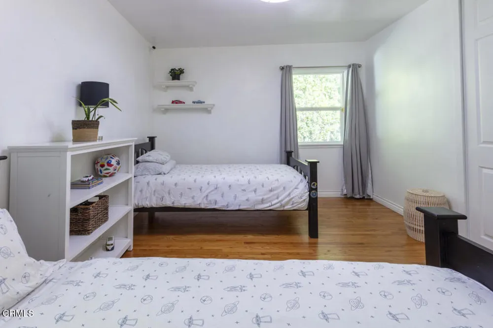 605 Ventura Street Altadena, CA 91001