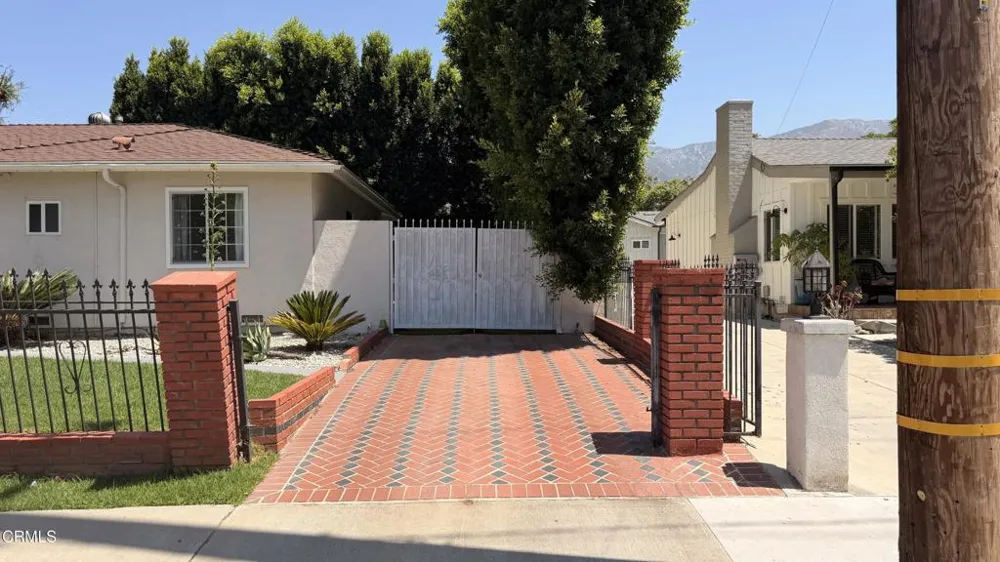 605 Ventura Street Altadena, CA 91001