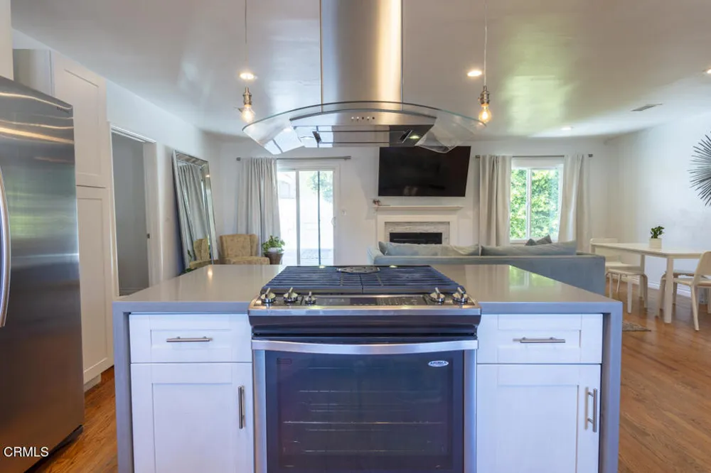 605 Ventura Street Altadena, CA 91001