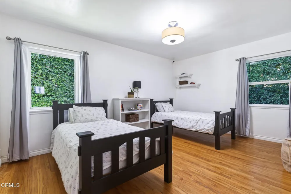 605 Ventura Street Altadena, CA 91001